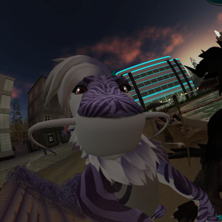 VRChat_2025-05-16_21-36-22.534_3840x2160