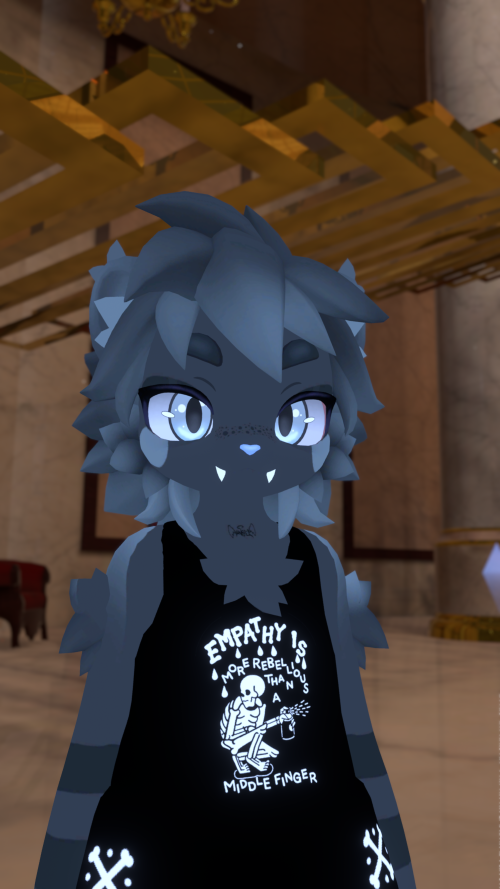 VRChat_2025-05-24_16-37-14.986_3840x2160.png