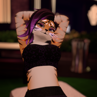 VRChat_2025-04-26_17-18-05.026_1440x2560