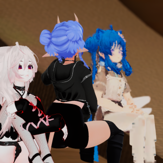 VRChat_2025-05-03_19-58-20.379_3840x2160