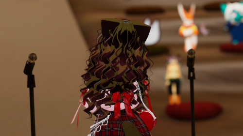 VRChat_2025-05-03_21-04-55.423_3840x2160.png