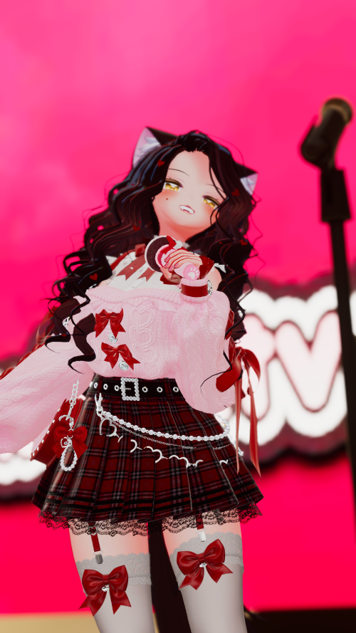 VRChat_2025-05-03_21-08-33.067_2160x3840.png