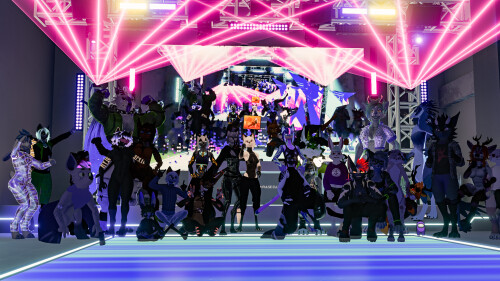 VRChat_2025-05-17_02-17-06.179_2560x1440.jpg