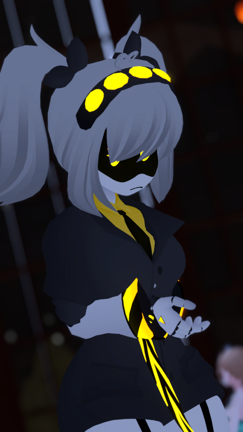 VRChat_2025-05-24_16-36-31.019_2160x3840.png