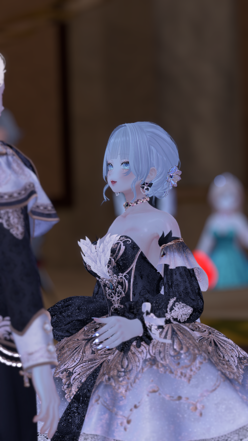 VRChat_2025-05-24_18-42-40.389_2160x3840.png
