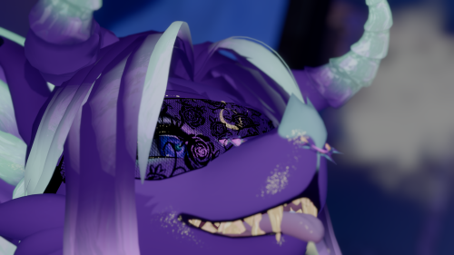 VRChat_2025-06-05_17-31-24.470_3840x2160.png