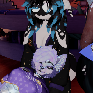 VRChat_2025-06-05_18-20-23.198_3840x2160