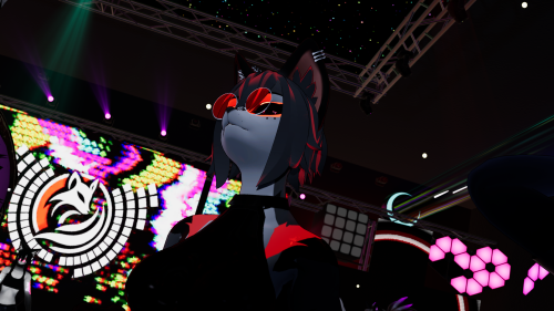 VRChat_2025-06-06_20-38-06.062_3840x2160.png
