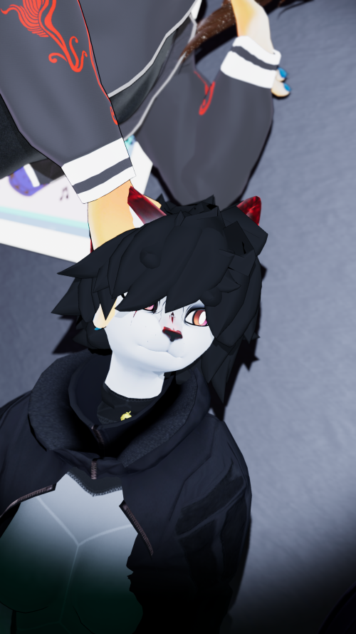 VRChat_2025-06-06_21-17-44.340_3840x2160.png