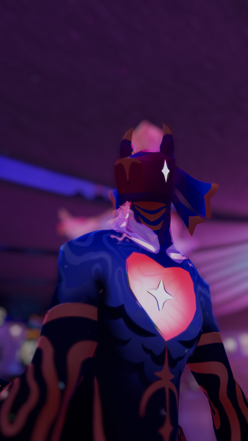 VRChat_2025-06-06_02-51-30.632_2160x3840.png