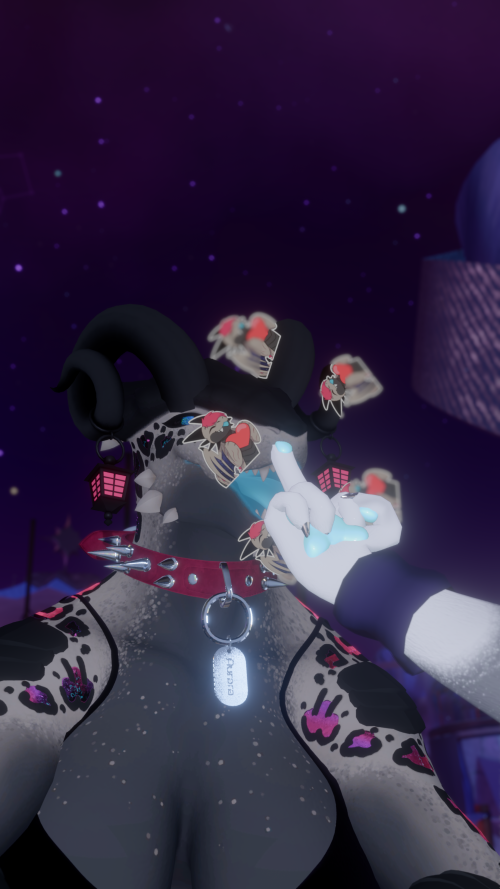 VRChat_2025-06-07_01-11-36.416_3840x2160.png