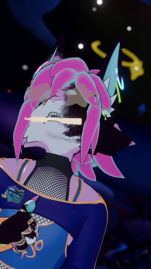 VRChat_2025-06-08_22-08-49.957_3840x2160.png