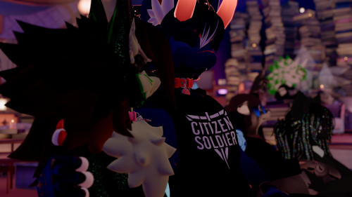 VRChat_2025-06-08_23-29-54.793_3840x2160.png