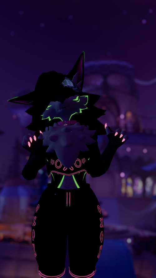 VRChat_2025-06-09_17-15-07.100_2160x3840.png
