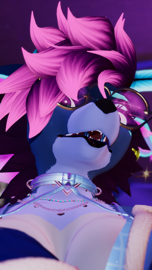 VRChat_2025-06-09_19-06-42.457_3840x2160.png