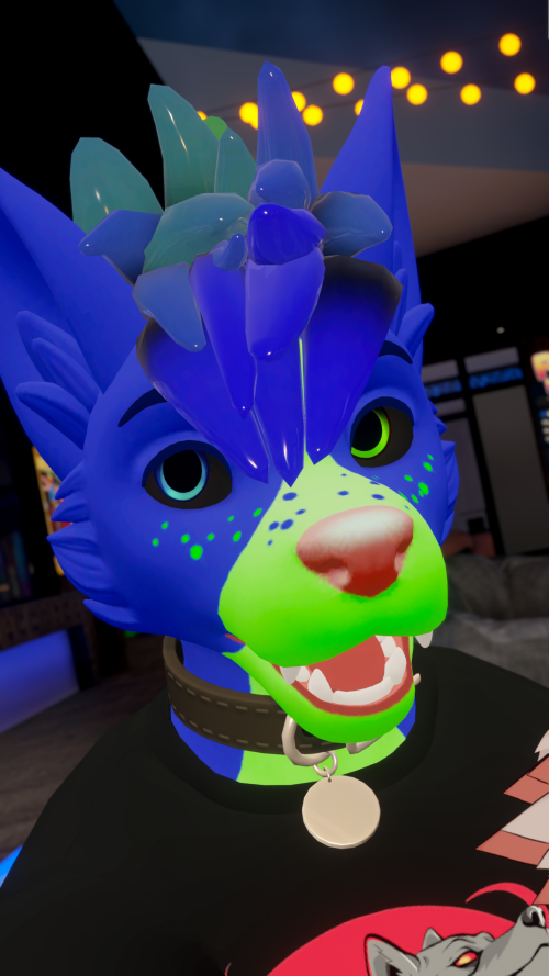 VRChat_2025-06-11_01-27-44.104_3840x2160.png