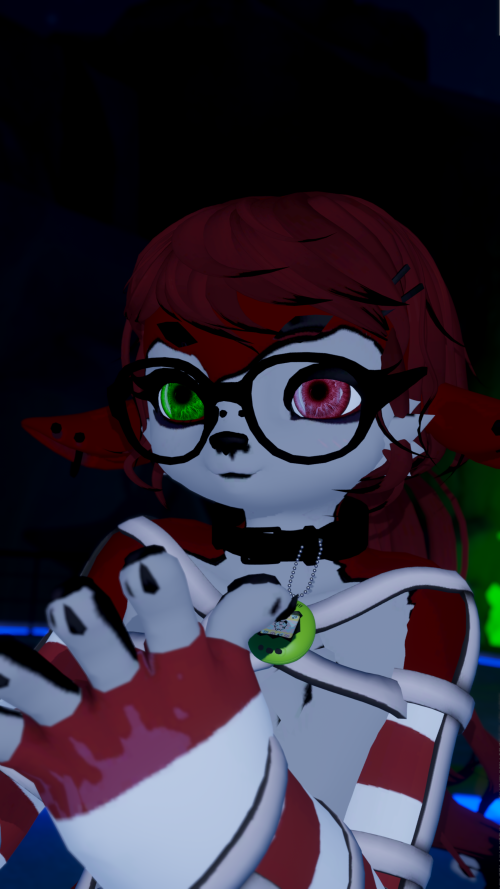 VRChat_2025-06-15_20-15-08.201_3840x2160.png