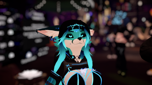 VRChat_2025-06-21_16-17-50.421_3840x2160.png