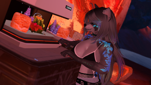 VRChat_2025-06-22_16-14-32.126_3840x2160.png