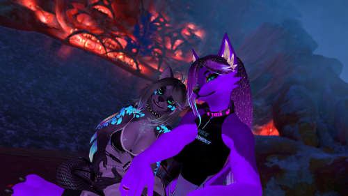 VRChat_2025-06-22_16-19-50.191_3840x2160.png