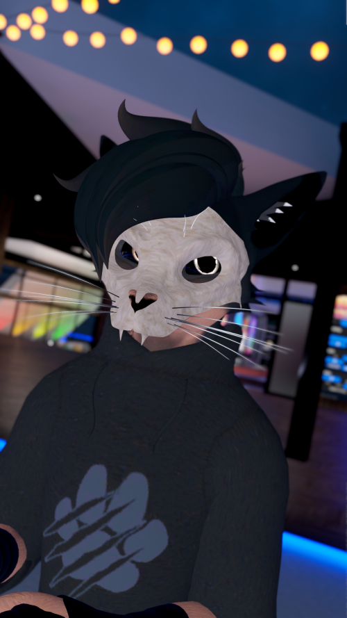 VRChat_2025-06-23_21-11-56.205_3840x2160.png