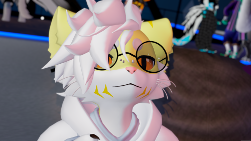 VRChat_2025-06-23_21-42-24.522_3840x2160.png