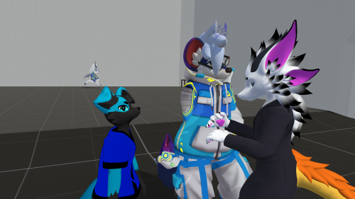 VRChat_2025-06-19_01-15-57.783_3840x2160.png