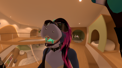 VRChat_2025-06-24_22-10-40.276_3840x2160.png