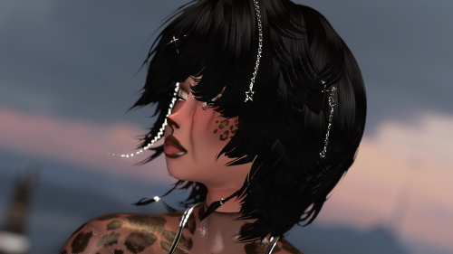 VRChat_2025-06-29_19-37-00.833_3840x2160.png