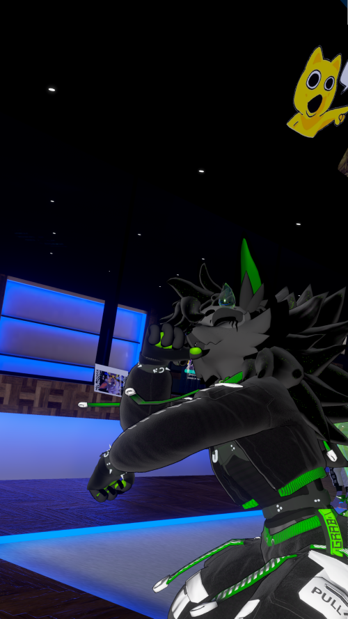 VRChat_2025-07-02_02-28-59.795_3840x2160.png