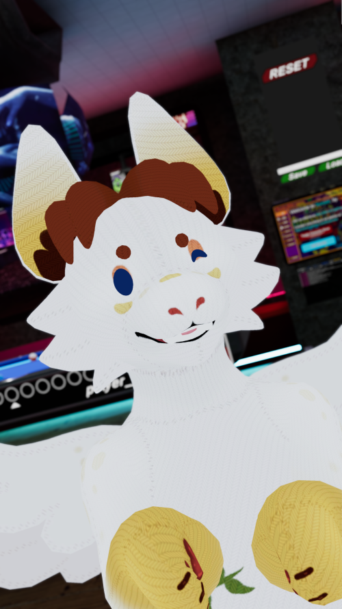 VRChat_2025-07-05_21-44-51.918_3840x2160.png