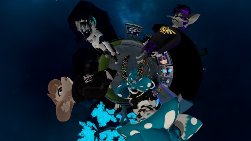 VRChat_2025-07-05_22-44-05.726_3840x2160.png