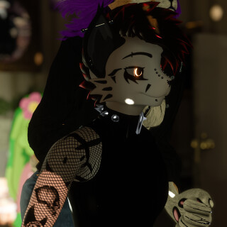 VRChat_2025-07-05_00-09-07.314_1440x2560