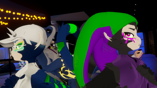 VRChat_2025-07-08_21-46-09.446_3840x2160.png