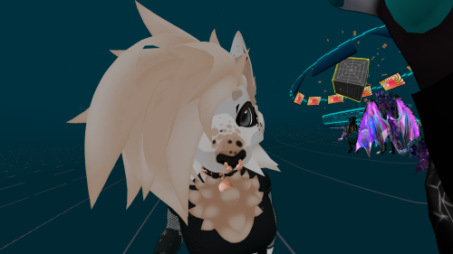 VRChat_2025-07-11_22-00-11.910_3840x2160.png
