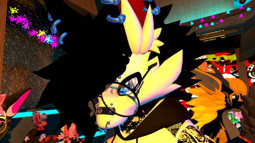 VRChat_2025-07-11_22-37-56.540_3840x2160.png
