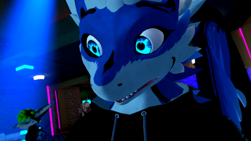 VRChat_2025-07-11_22-38-48.807_3840x2160.png