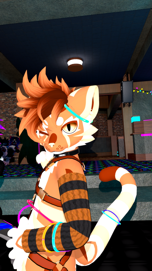 VRChat_2025-07-11_22-49-25.114_3840x2160.png