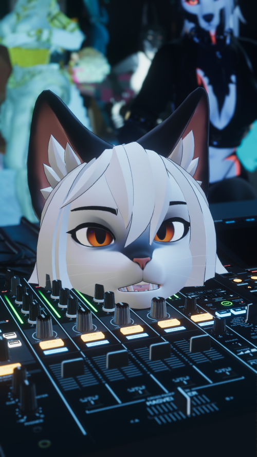 VRChat_2025-07-12_00-36-14.512_3840x2160.png