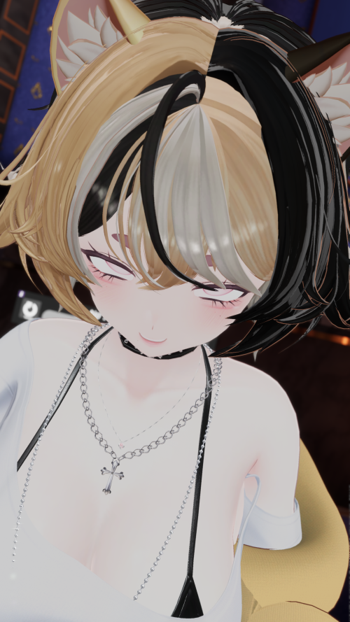 VRChat_2025-07-12_20-09-50.050_3840x2160.png