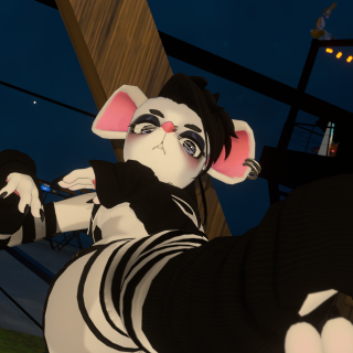 VRChat_2025-07-17_03-28-46.544_3840x2160