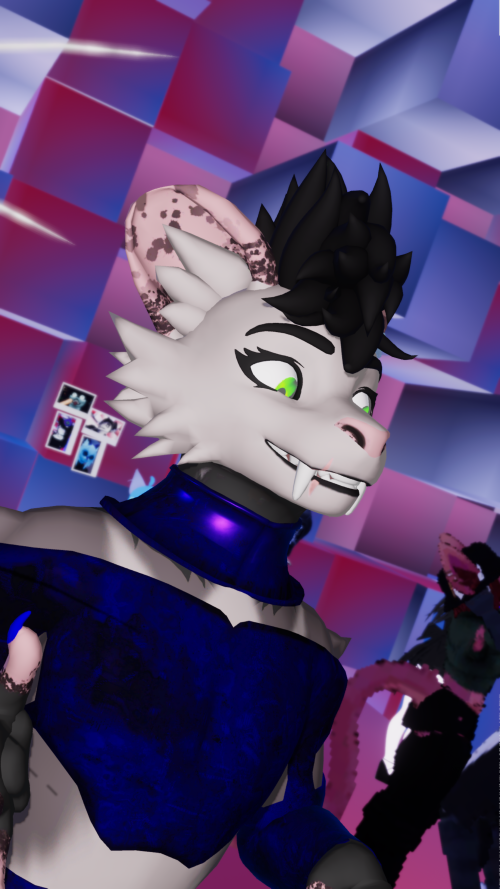 VRChat_2025-07-18_21-30-28.445_3840x2160.png