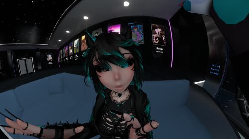 VRChat_2025-07-19_02-30-03.270_3840x2160.png
