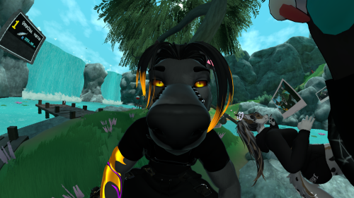 VRChat_2025-07-18_01-27-19.552_3840x2160.png