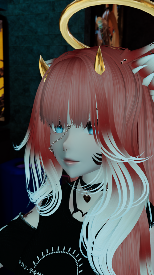 VRChat_2025-07-19_22-17-19.772_3840x2160.png