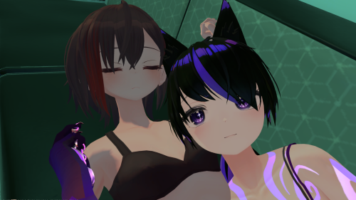 VRChat_2025-07-19_22-43-33.051_3840x2160.png