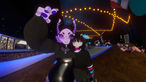 VRChat_2025-07-20_23-13-44.980_3840x2160.png