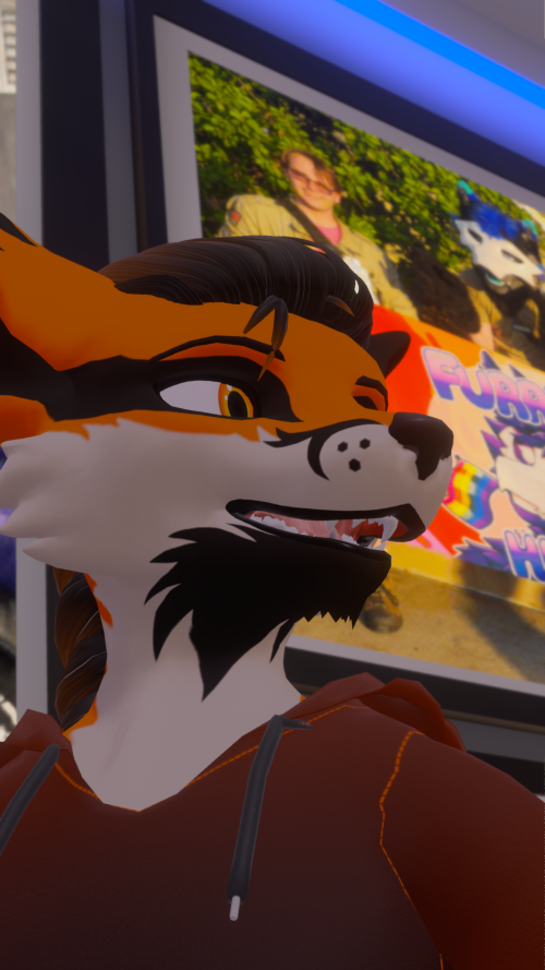 VRChat_2025-07-20_23-48-40.011_3840x2160.png