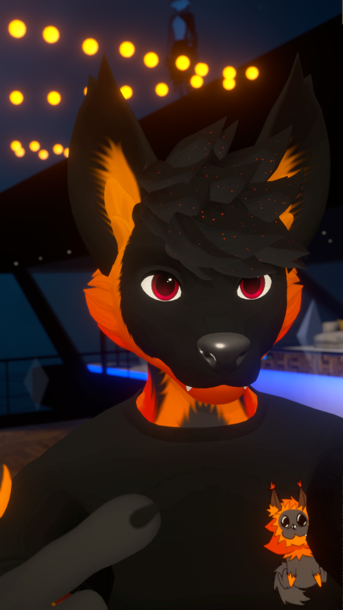 VRChat_2025-07-22_20-35-40.373_3840x2160.png