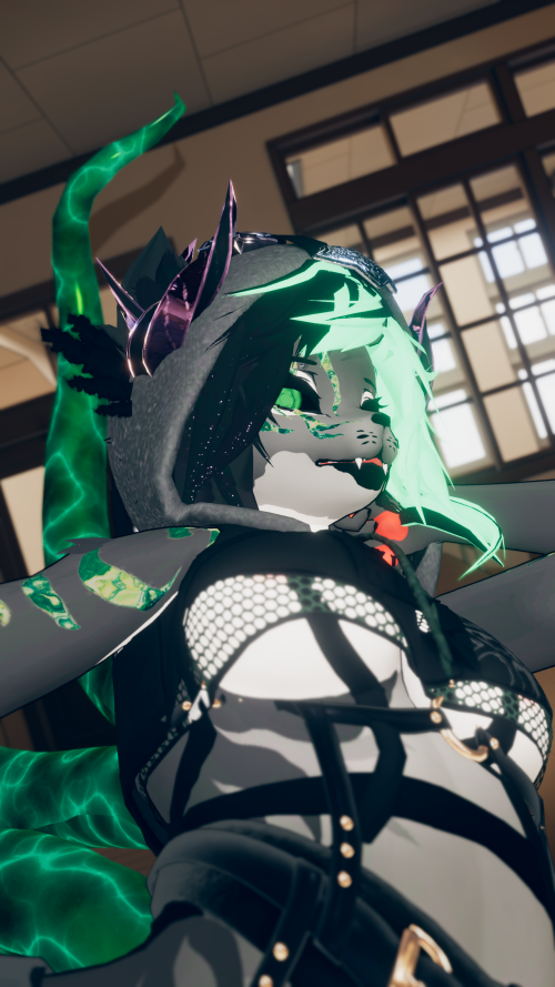 VRChat_2025-07-22_21-44-13.482_3840x2160.png